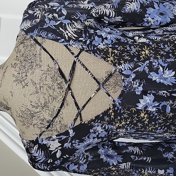 Free People Crochet Tunic Dress XS Curved Ruffle Hem Lined - Picture 5 of 11